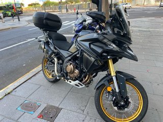 Voge 625DSX 2025 Negra/Dorada - 6000km