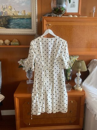 Vestido Springfield lunares blanco y negro