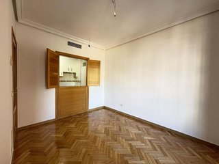 Estudio en alquiler en Buenavista en Madrid