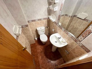 Local comercial en alquiler en Puerto - Plaza de Toros en Estepona