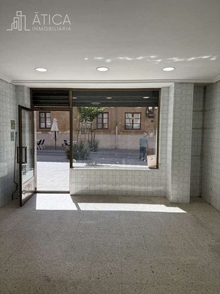 Local comercial en alquiler en Hospitales - Campus en Salamanca