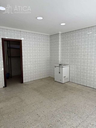 Local comercial en alquiler en Hospitales - Campus en Salamanca