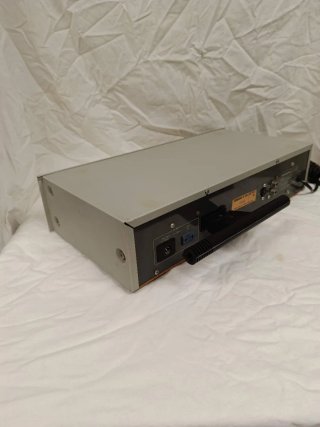 Nordmende Hi-Fi Tuner TU 1000 Radio