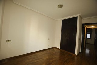 Piso en alquiler en Zona Teatro Campoamor en Oviedo
