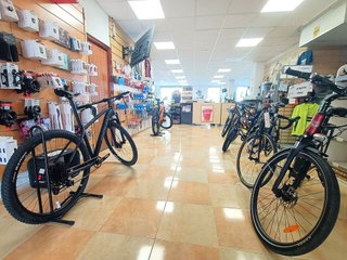 Local comercial en venta en Constitución-El Balconcillo en Guadalajara