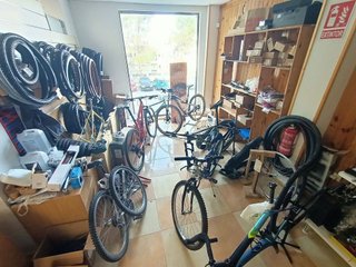 Local comercial en venta en Constitución-El Balconcillo en Guadalajara