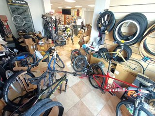 Local comercial en venta en Constitución-El Balconcillo en Guadalajara
