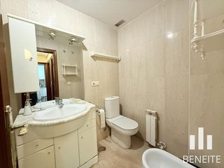 Piso en alquiler en O Berbés - Peniche en Vigo