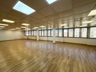 Oficina en alquiler en L'Antiga Esquerra de l'Eixample en Barcelona