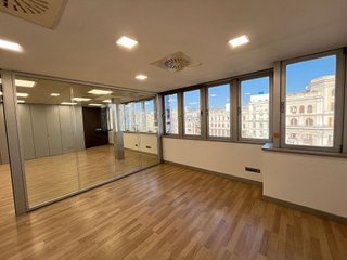 Oficina en alquiler en L'Antiga Esquerra de l'Eixample en Barcelona