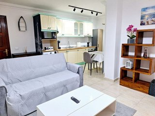 Piso en venta en Santa Catalina - Canteras en Palmas de Gran Canaria(Las)