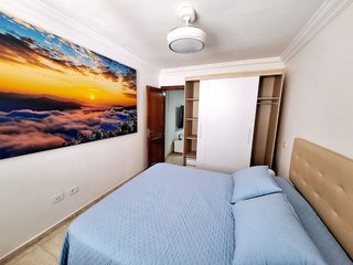Piso en venta en Santa Catalina - Canteras en Palmas de Gran Canaria(Las)