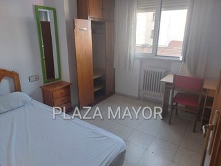 Piso en alquiler en Hospitales - Campus en Salamanca