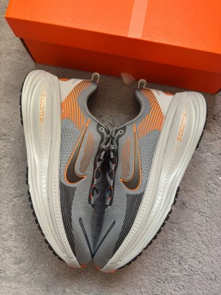 Zapatos Nike Running Hombre Gris Naranja