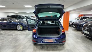 VOLKSWAGEN Golf Sport 2.0 TDI DSG