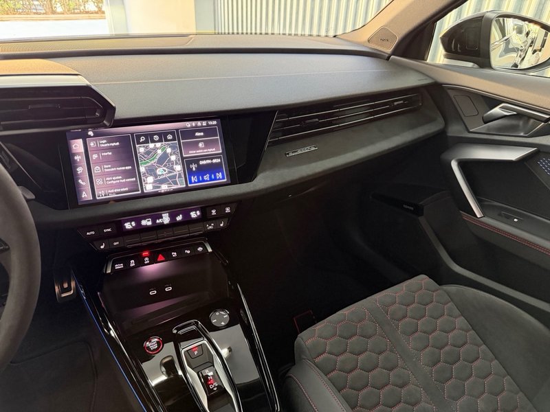 Audi RS3 2026, foto 13