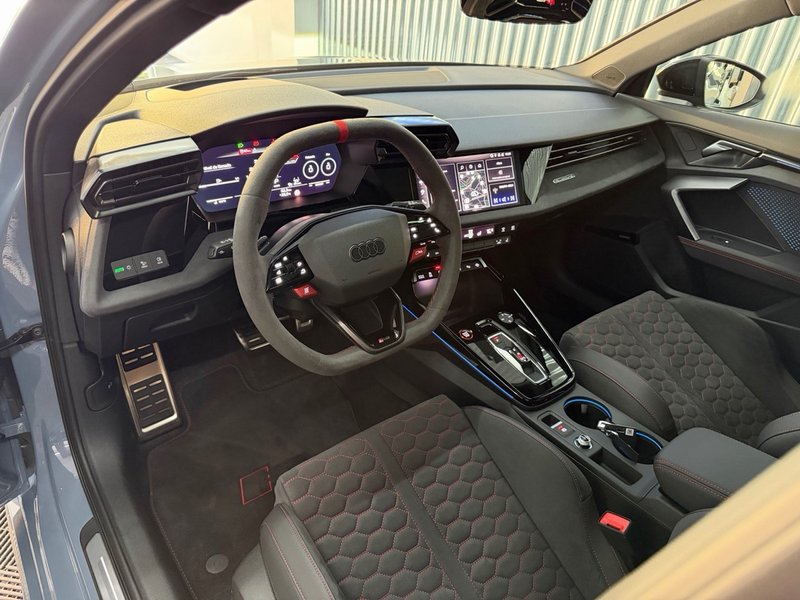 Audi RS3 2026, foto 11