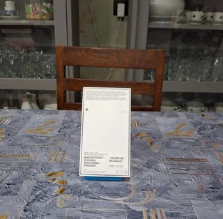 Caja iPhone 11 Amarillo