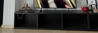 Módulos TV negros sin puertas