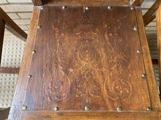 4 Sillas Antiguas de Madera