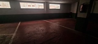 Garaje en venta en Ensanche - Sar en Santiago de Compostela