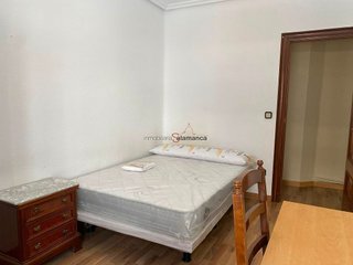 Piso en alquiler en Universidad - Dominicos en Salamanca