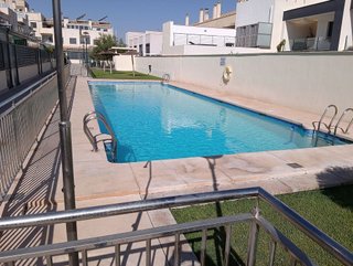 Piso en alquiler en Hermanos Falcó - Sepulcro Bolera en Albacete