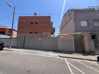 Garaje en venta en El Guinardó en Barcelona