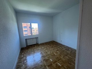 Piso en alquiler en Mirasierra en Madrid