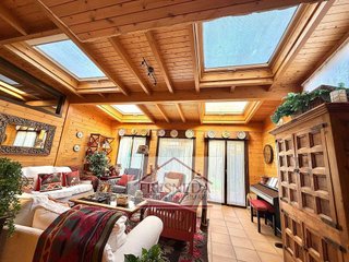 Casa adosada en venta en La Fresneda en Siero