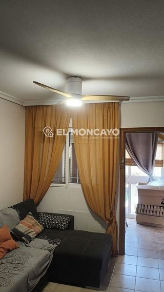 Chalet en venta en Urbanizaciones en Guardamar del Segura