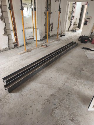 2 Vigas de acero HEB 140. 4 m largo.