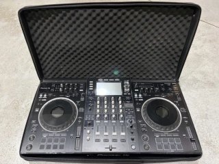 Pioneer DJ XDJ-XZ + Bag