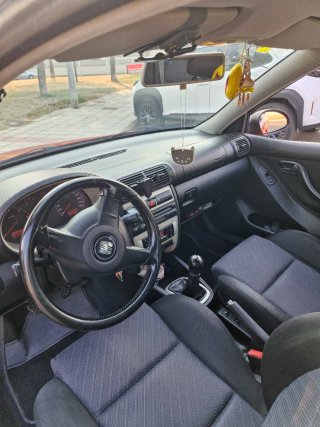 SEAT Leon 2004