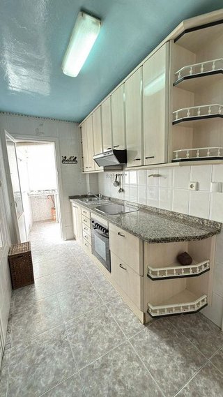 Piso en venta en Girón - Las Delicias - Tabacalera en Málaga