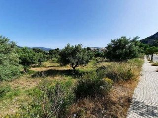Terreno en venta en Divina Pastora en Alicante