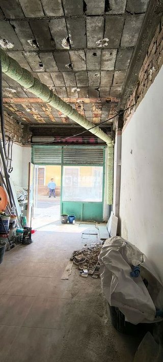 Local comercial en alquiler en Perchel Norte - La Trinidad en Málaga