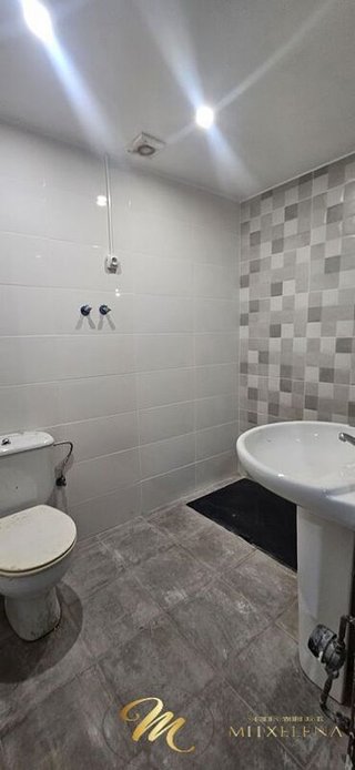 Local comercial en venta en Centro - Desierto - Arrontegi en Barakaldo