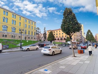 Piso en venta en Milán - Pumarín - Teatinos en Oviedo