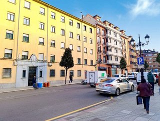 Piso en venta en Milán - Pumarín - Teatinos en Oviedo