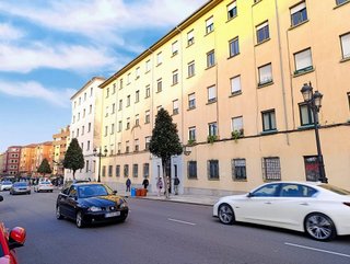 Piso en venta en Milán - Pumarín - Teatinos en Oviedo
