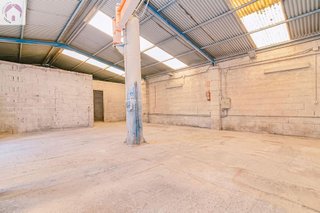 Nave industrial en venta en Santa Adela - Parque Leyva Loro en Atarfe