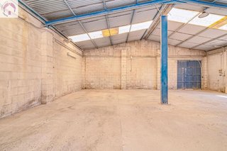 Nave industrial en venta en Santa Adela - Parque Leyva Loro en Atarfe