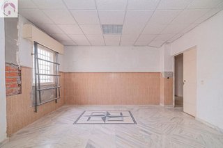 Nave industrial en venta en Santa Adela - Parque Leyva Loro en Atarfe