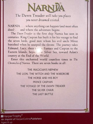 The Chronicles of Narnia 7-Book Box Set + Trivi...