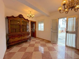 Casa adosada en venta en Coín