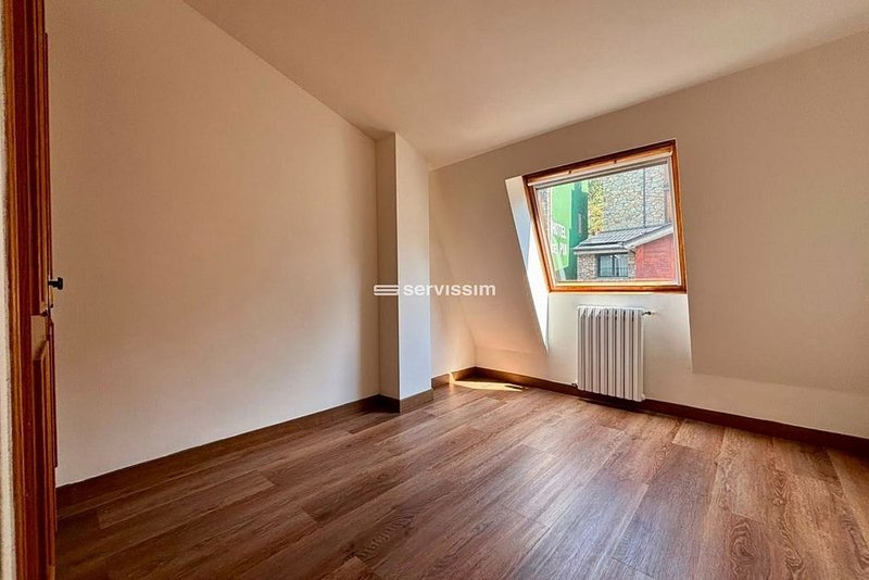 2-bedroom penthouse for rent in La Massana · 7 of 59