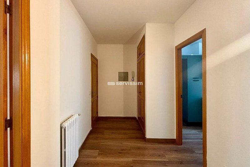 2-bedroom penthouse for rent in La Massana · 11 of 59