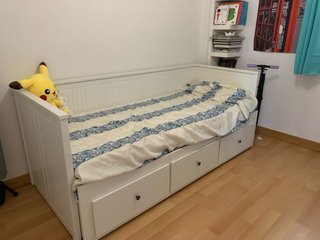 Cama doble blanca Ikea Hemnes