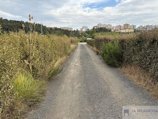 Terreno en venta en Ermitagaña - Mendebaldea en Pamplona